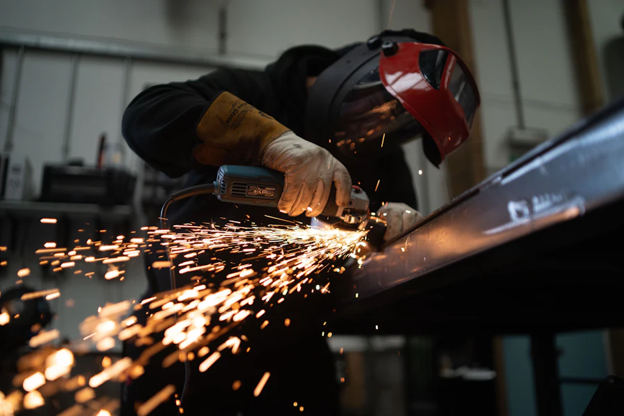 Welding & finishing
